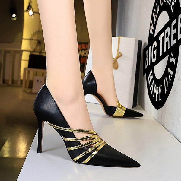 Ženske kožne cipele na petu 9 cm - model na špic