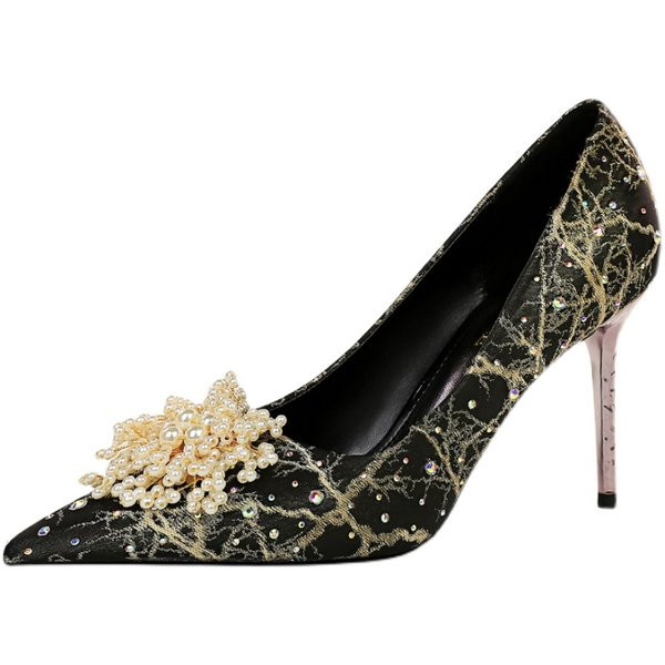 Ženske moderne cipele na špic s ukrasnim perlicama