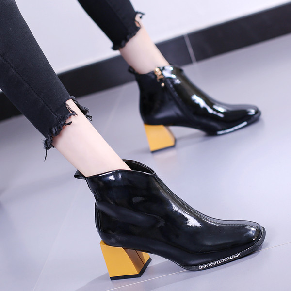 Ženske kožne čizme s niskom petom debljine 6 cm