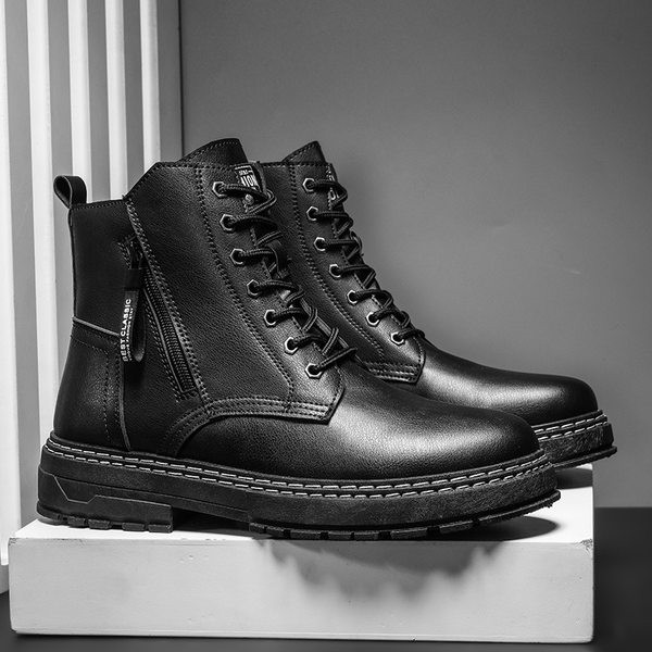 Moderne muške kožne čizme u crnoj boji