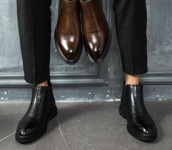 Stilingi vyriški odiniai paprasto modelio aulinukai