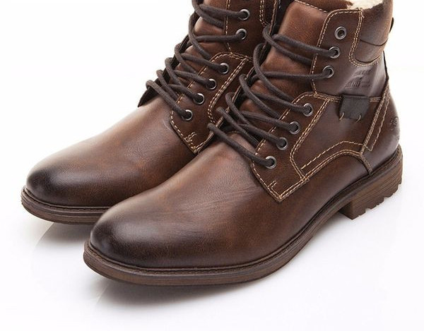 Muške čizme s toplom postavom i kopčanjem na zip