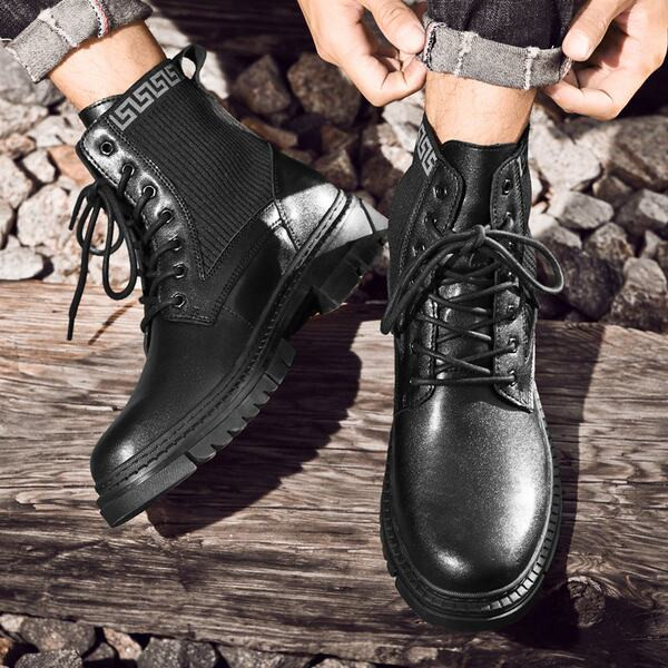 Muške čizme s vezicama u crnoj boji