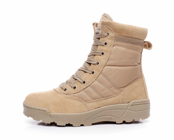 Muške čizme s grubim đonom na vezice i amblem