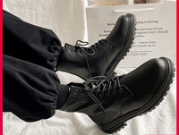 Ανδρικές μπότες από τεχνητό δέρμα με τραχιά σόλα