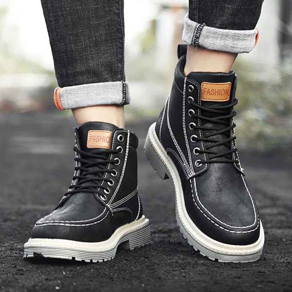 Ανδρικές μπότες με τραχιά σόλα - πολλά μοντέλα