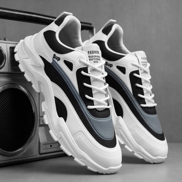 Мъжки актуални боти с връзки в три модела