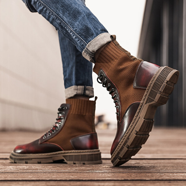 Μοντέρνα μποτάκια στρογγυλεμένα με κορδόνια για άνδρες