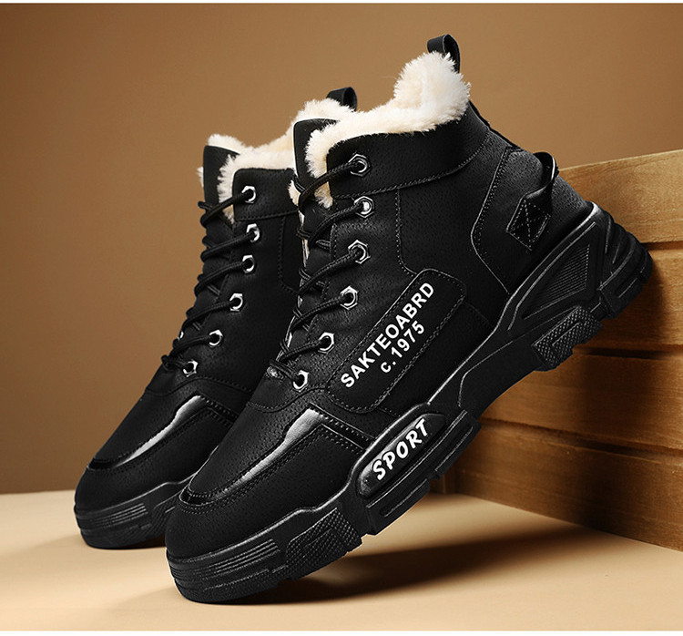 Šilti žieminiai batai su šiltu pamušalu ir užrašais