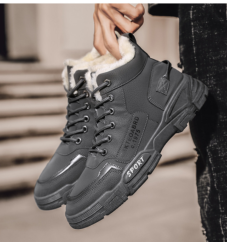 Šilti žieminiai batai su šiltu pamušalu ir užrašais