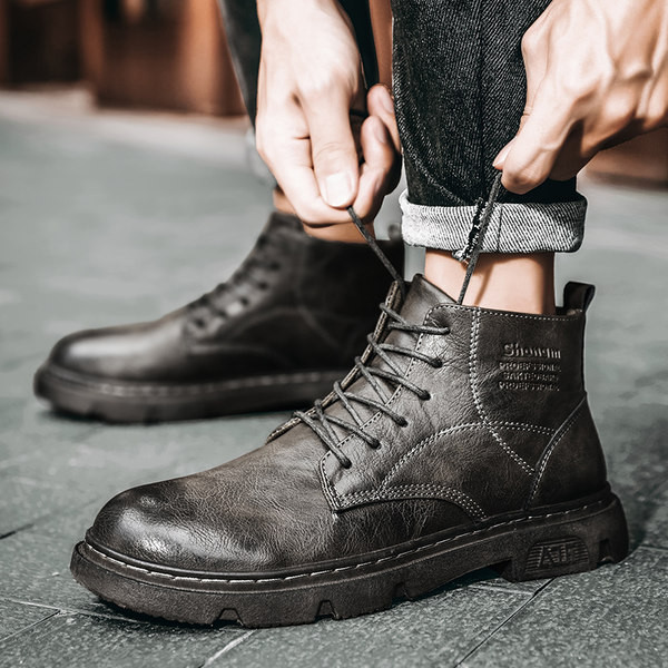 Χειμερινές ανδρικές μπότες με κορδόνια - τρία μοντέλα