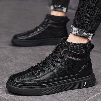 Ανδρικές μπότες από οικολογικό δέρμα με επίπεδη σόλα - δύο μοντέλα