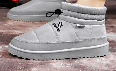 Ανδρικά μποτάκια casual με επίπεδη σόλα και κορδόνια