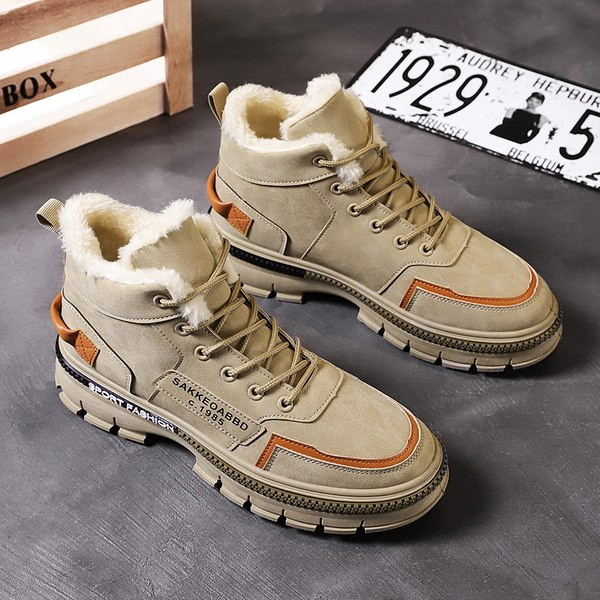 Мъжки модерни боти с мека подплата и равна подметка