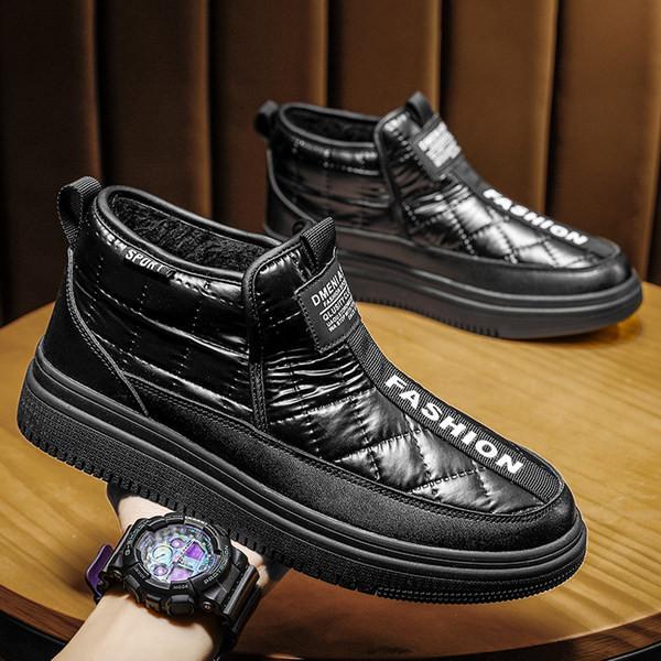 Мъжки боти заоблен модел с мека подплата