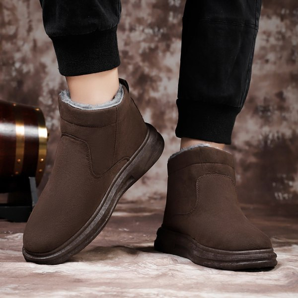 Νέο μοντέλο ανδρικές  μπότες σουέντ με επίπεδη σόλα και φερμουάρ στο πλάι