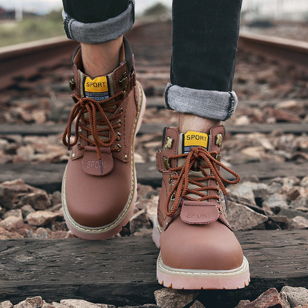 Unisex  μοντέλο  μποτάκια αρβήλας με τραχιά σόλα