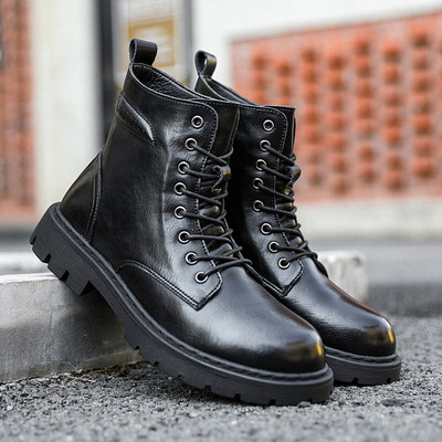 Έκο δερμάτινες μπότες με κορδόνια από οικολογικό δέρμα και επίπεδη σόλα για άνδρες