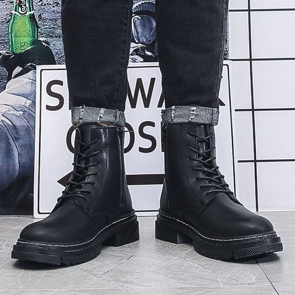 Muške zimske čizme od eko kože na pertlu