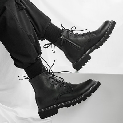 Ανδρικά casual χειμωνιάτικα μποτάκια με φλατ σόλα σε μαύρο χρώμα