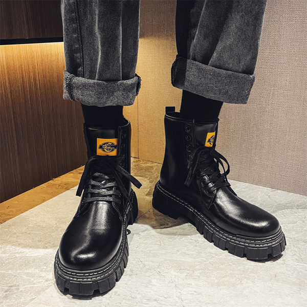 Мъжки кубинки с груба подметка - черен цвят