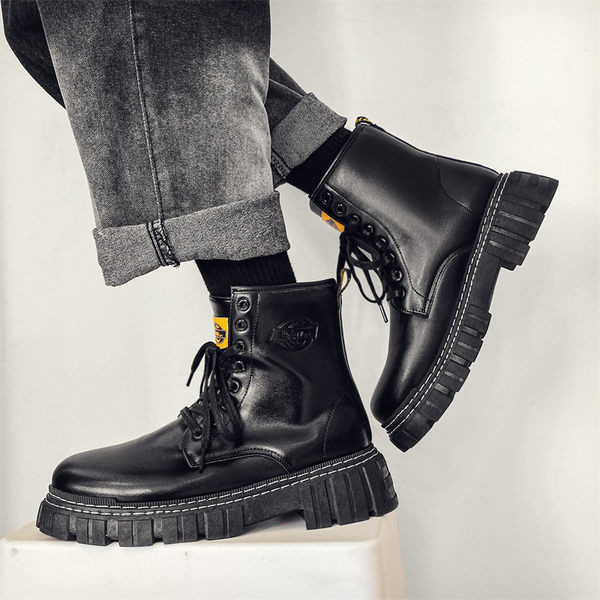 Мъжки кубинки с груба подметка - черен цвят