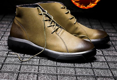 Модерни мъжки боти с връзки от еко кожа -няколко модела