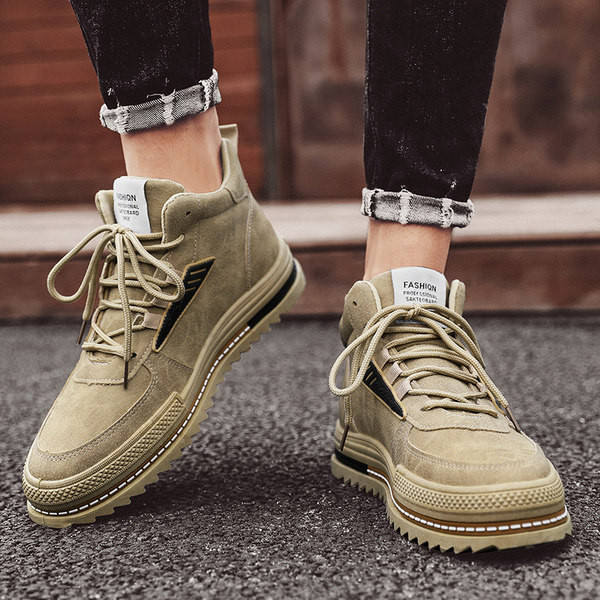 Novi model muških čizama od eko antilopa