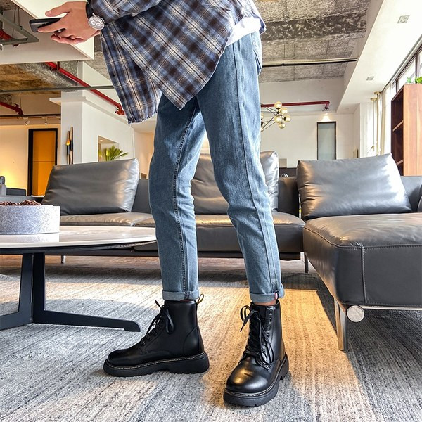 Muške čizme crne boje od eko kože