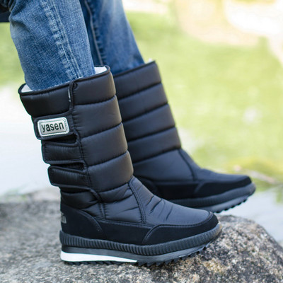 Muške pregače s ravnim potplatom - dva modela