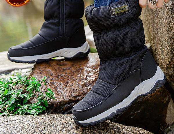 Muške čizme s patentnim zatvaračem i toplom postavom