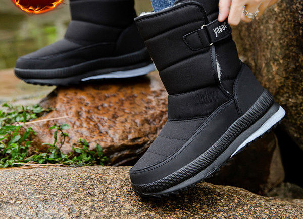 Zimske muške čizme s toplom postavom
