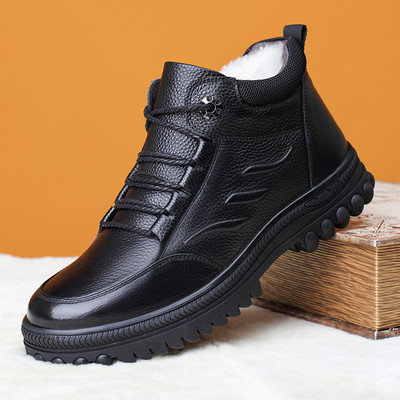 Ανδρικά χειμερινά παπούτσια με πουπουλένια φόδρα - μαύρο χρώμα