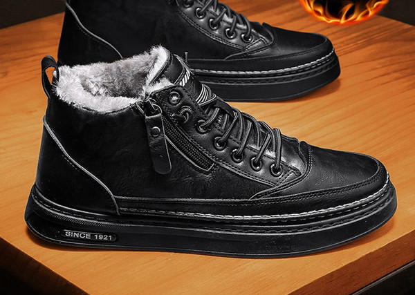 Ανδρικές μπότες από τεχνητό δέρμα με φερμουάρ και κορδόνια