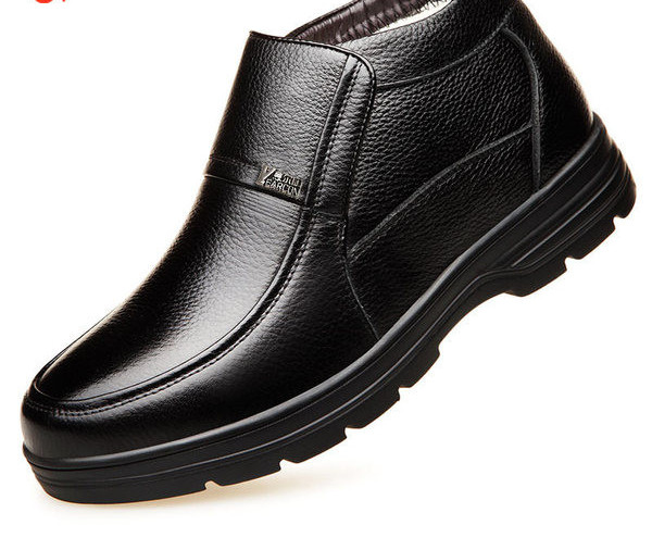 Zimske muške čizme s toplom postavom