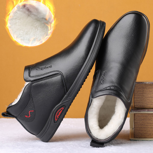 Χειμερινά παπούτσια από οικολογικό δέρμα με ζεστή φόδρα