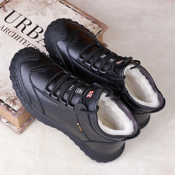 Мъжки зимни обувки от еко кожа с  топла подплата