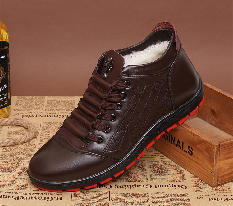 Χειμερινά ανδρικά παπούτσια με ζεστή φόδρα