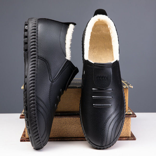 Νέο μοντέλο χειμερινά παπούτσια  από οικολογικό δέρμα με φόδρα