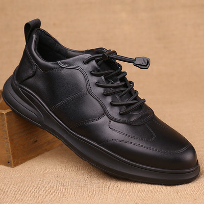 Ανδρικά χειμωνιάτικα παπούτσια με ζεστή φόδρα σε μαύρο χρώμα