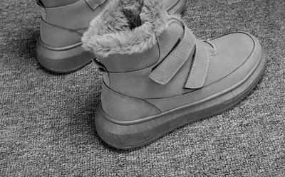 Ανδρικές χειμερινές μπότες με ζεστή φόδρα - δύο μοντέλα