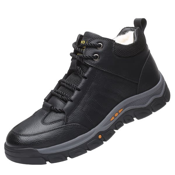 Ανδρικές μπότες από οικολογικό δέρμα με τραχιά σόλα