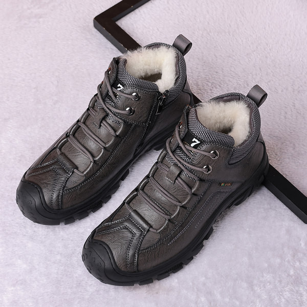 Χειμερινά ζεστά μποτάκια από οικολογικό δέρμα