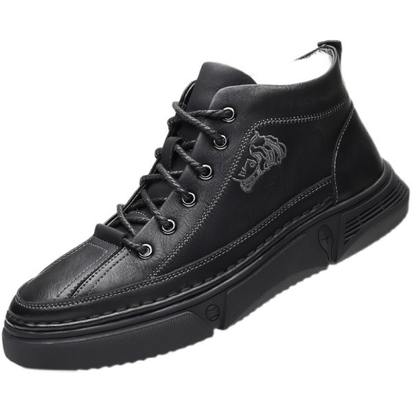 Ανδρικά χειμωνιάτικα παπούτσια με φλατ σόλα και κέντημα