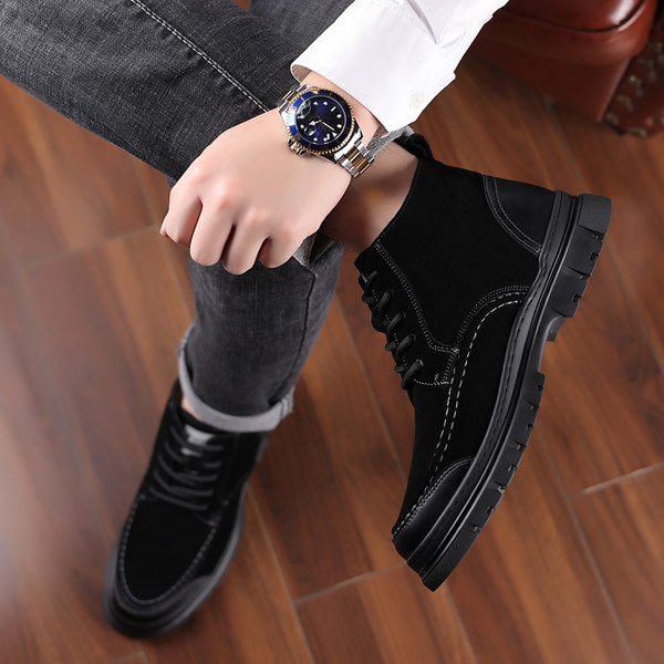 Χειμερινά ανδρικά μποτάκια με απαλή φόδρα - μαύρο χρώμα