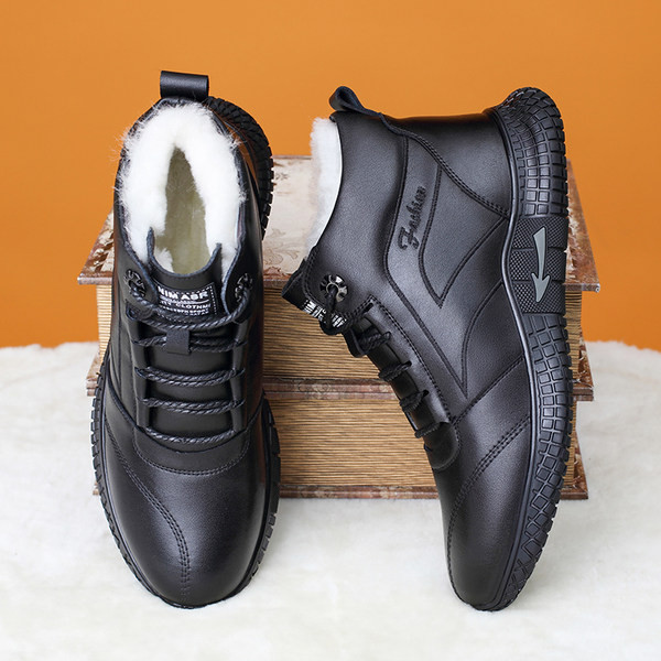 Χειμερινά αθλητικά και casual μπότες με ζεστή φόδρα