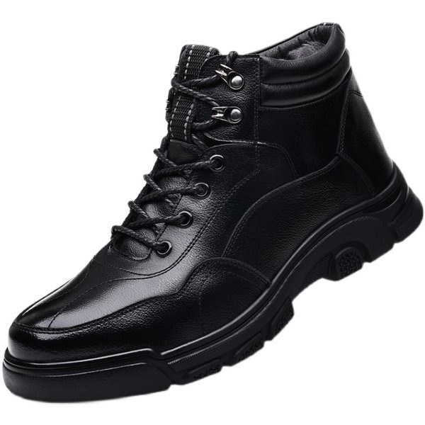 Ανδρικά χειμερινά παπούτσια με πουπουλένια φόδρα και κορδόνια