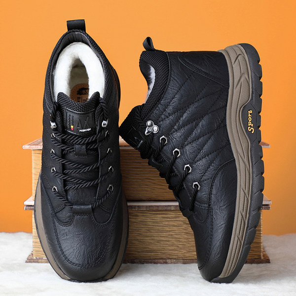 Μοντέρνα ανδρικά παπούτσια με κορδόνια