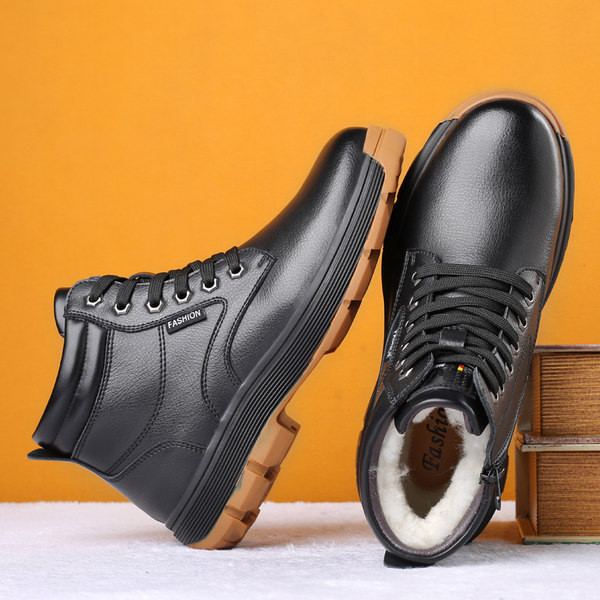 Ζεστές ανδρικές μπότες από οικολογικό δέρμα