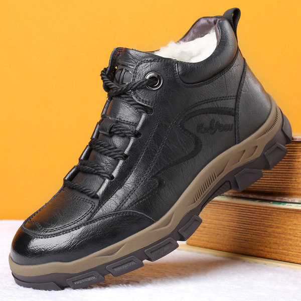 Ανδρικά μποτάκια με ζεστή φόδρα με κορδόνια